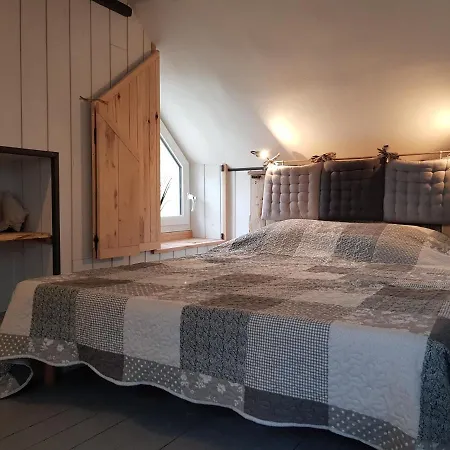 Le Ptit Passage * سانت أوبين سور مير